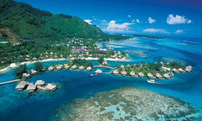 Rangiroa -french -polynesia